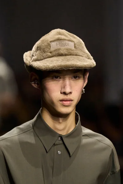 Look 56